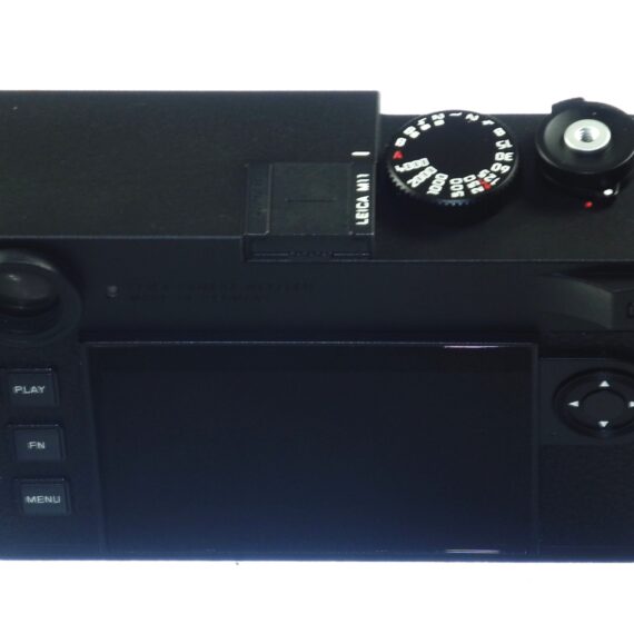 Leica M11 Digital RF Camera (Black) Cat #20200 Sold with box,cap,strap,battery,charger etc. &: 1 year Leica warranty Mint/Like New- / Free Shipping (USA)