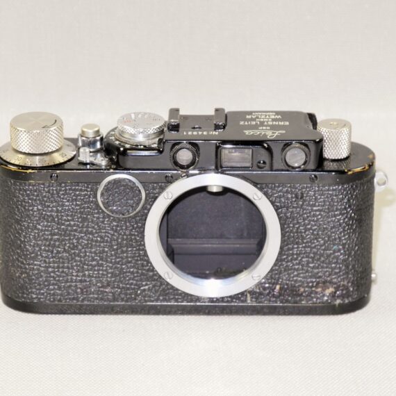 Leica I(A) Nr.34921 converted to Leica II black chrome with Leica 50mm & 90mm lenses nice Ex++ set. / Free shipping
