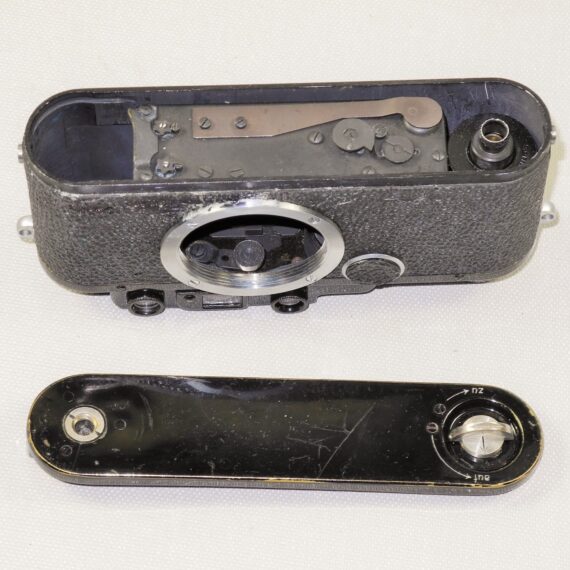 Leica I(A) Nr.34921 converted to Leica II black chrome with Leica 50mm & 90mm lenses nice Ex++ set. / Free shipping