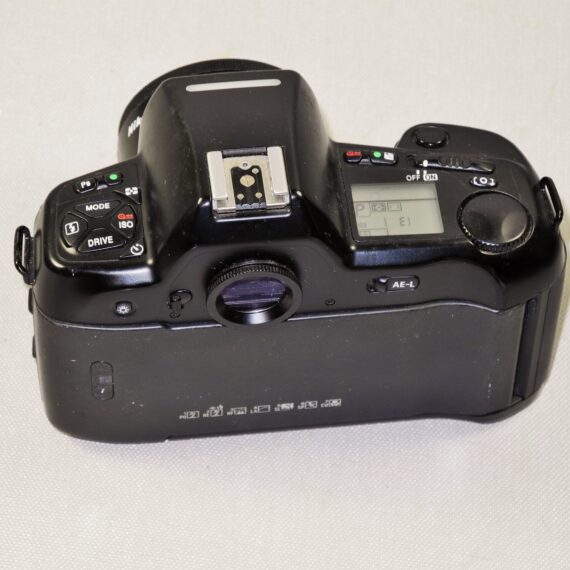 Nikon N90's camera ith Nikon 50/1,4mm AF lens Ex+