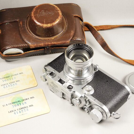 Leica IIIC Camera with Leica 5cm f2 Summitar lens,cap,cards & leather case 1946 set Ex++ / Free Shipping (USA)