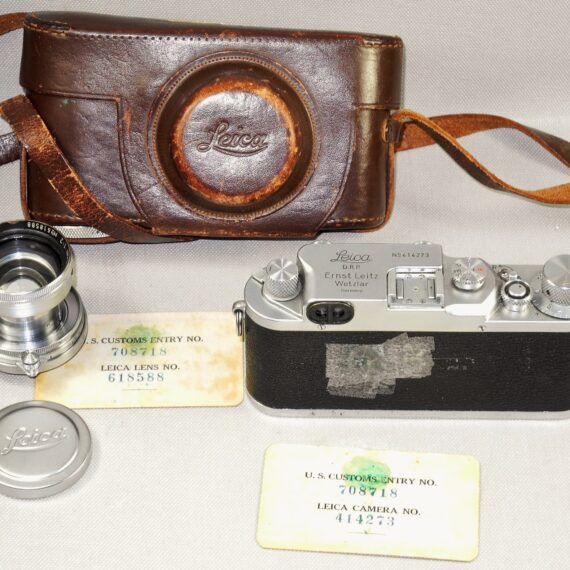 Leica IIIC Camera with Leica 5cm f2 Summitar lens,cap,cards & leather case 1946 set Ex++ / Free Shipping (USA)