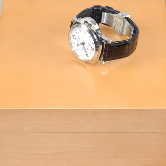 Panerai Luminor Marina White face watch, with original box, manual, 2 screw-drivers and extra unused strap Nice! / Free Shipping