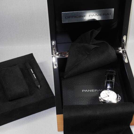 Panerai Luminor Marina White face watch, with original box, manual, 2 screw-drivers and extra unused strap Nice! / Free Shipping