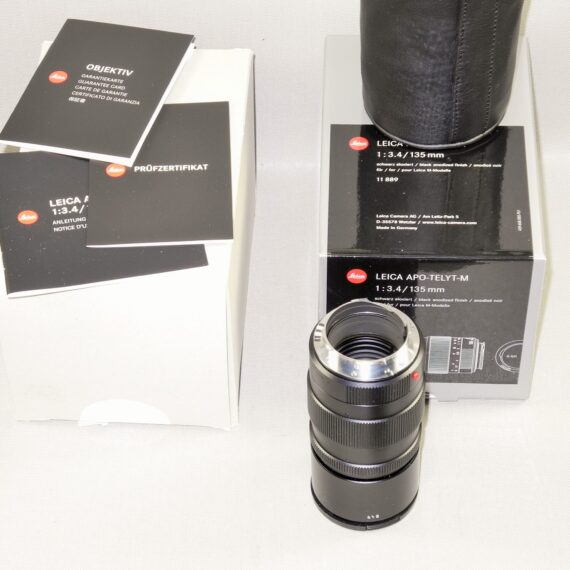 Leica 135/3.4 APO-TELYT-M Telephoto  Cat #11889 6 bit late lens with box Mint/- / SOLD