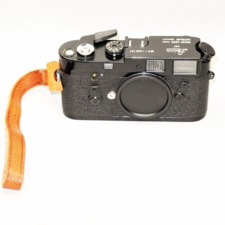 Leica M4 Black Paint Original Rangefinder Camera (1969) Sold with original case Ex++