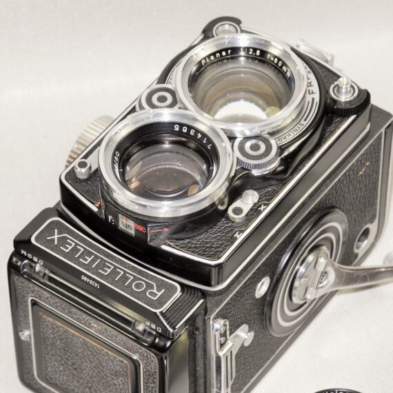 Rollei 80/2,8 Planar TLR camera with case,Red filter,Rolleinar 3 Bay 3 filters Ex+/++