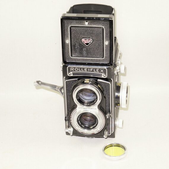 Rollei T2 TLR camera with filter Ex++