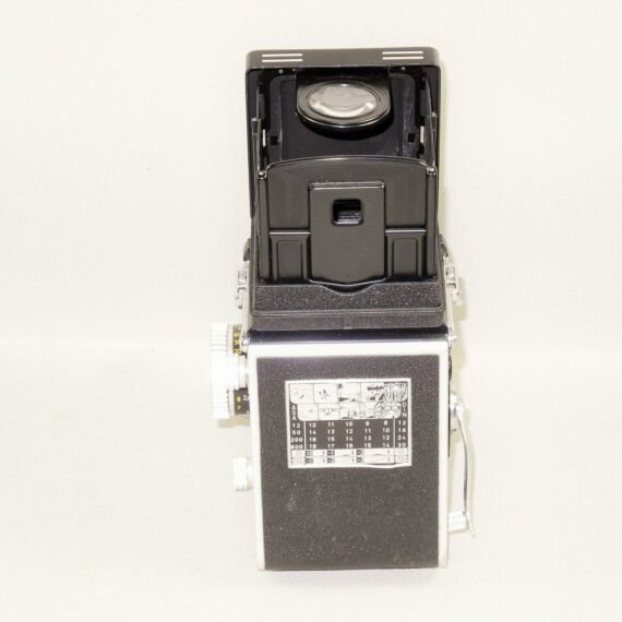 Rollei T2 TLR camera with filter Ex++