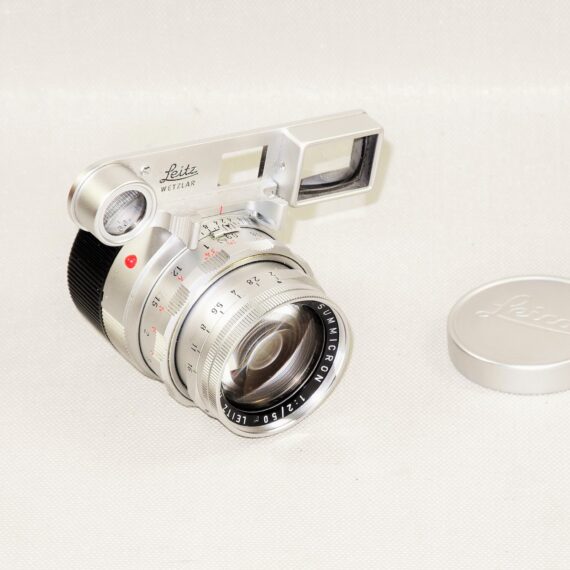 Leica 50/2 Summicron Dual Range Chrome M mount lens Sold with close-up eyes and Leica caps Ex++/Mint-