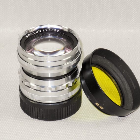 Voigtlander Nokton 50mm f/1.5 Aspherical chrome M mount lens with box,hood & filter Mint- / Free shipping (USA)