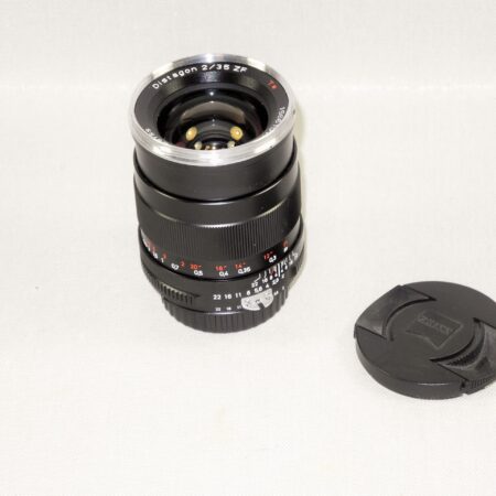 Zeiss 35/2 ZF Distagon lens with caps Mint- /SOLD