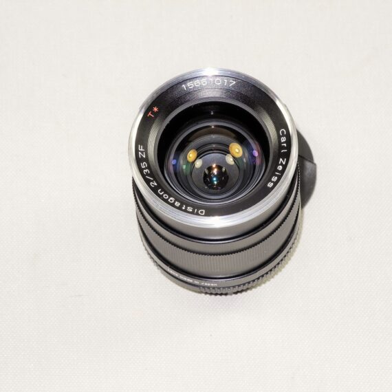Zeiss 35/2 ZF Distagon lens with caps Mint- /SOLD