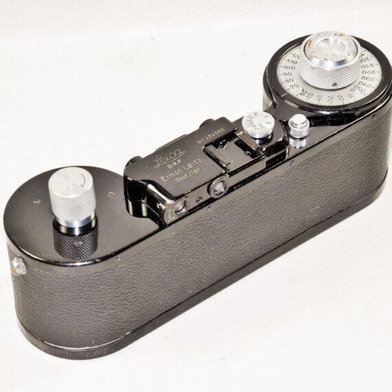 Leica 250 GG Reporter Rare Camera (Circa 1939) with Leica 50/2 Summar (1938) lens & with 2 original film cassettes Ex++/Mint- SOLD