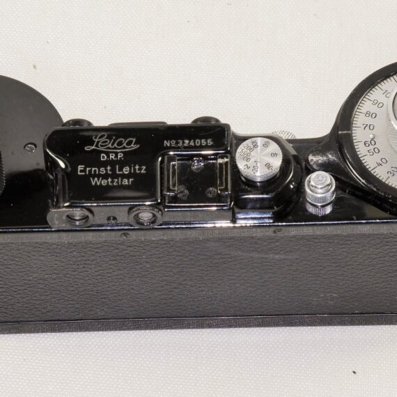 Leica 250 GG Reporter Rare Camera (Circa 1939) with Leica 50/2 Summar (1938) lens & with 2 original film cassettes Ex++/Mint- SOLD