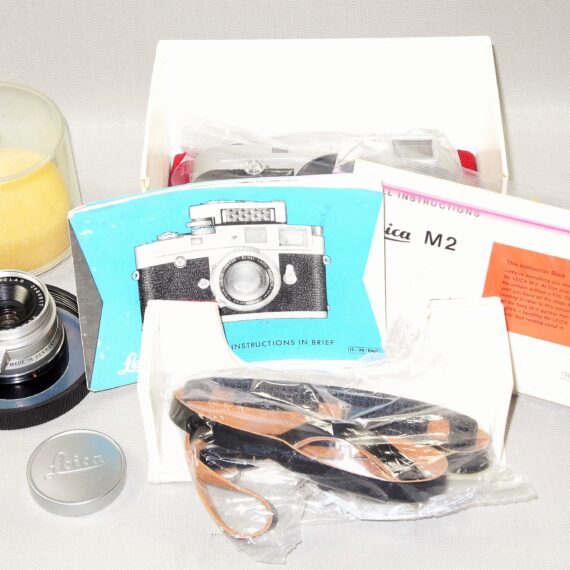 Leica M2 push button chrome Mint/ LN- camera (1958) with Leica 35/2,8 Summaron chrome M lens Mint- Nice Set with Leica original M2 box,manual /SOLD