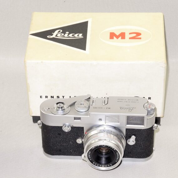 Leica M2 push button chrome Mint/ LN- camera (1958) with Leica 35/2,8 Summaron chrome M lens Mint- Nice Set with Leica original M2 box,manual /SOLD