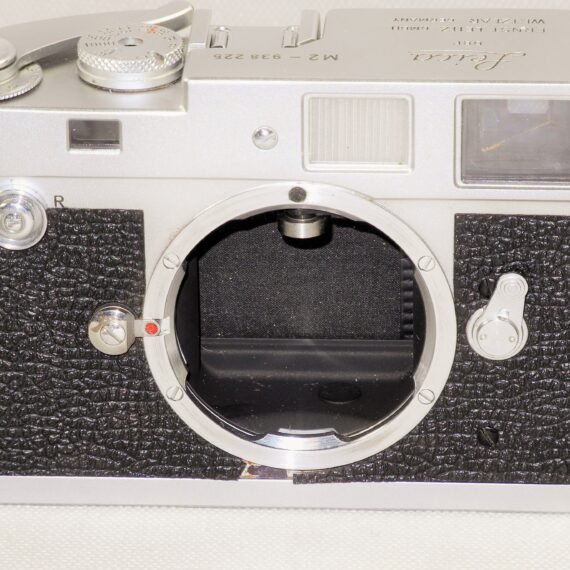 Leica M2 push button chrome Mint/ LN- camera (1958) with Leica 35/2,8 Summaron chrome M lens Mint- Nice Set with Leica original M2 box,manual /SOLD