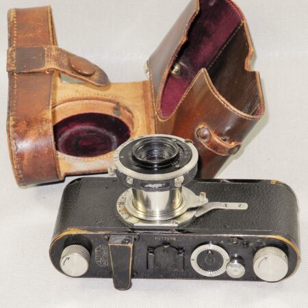 Leica B Compur Rim set black (1928) Rare camera with original case & Leica black Rangefinder Ex+ / SOLD