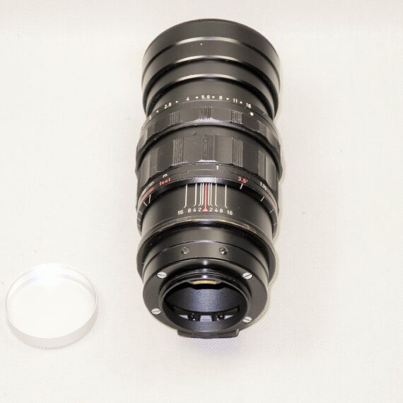 Leica 90mm F/2 Summicron Black Paint Ver.1 Leitz Canada in Screw-Mount, Extremely RARE lens with case and filter Ex++/Mint- / Free shipping