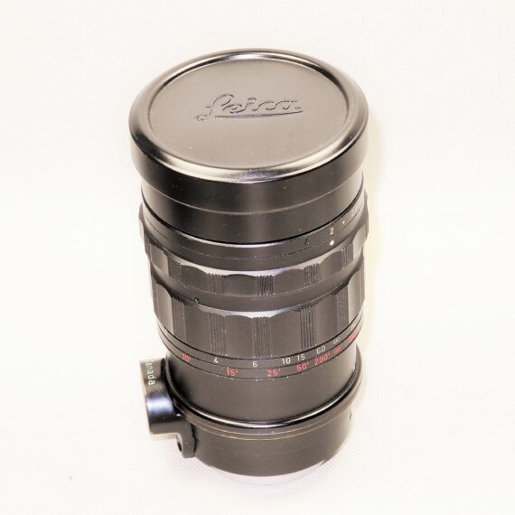 Leica 90mm F/2 Summicron Black Paint Ver.1 Leitz Canada in Screw-Mount, Extremely RARE lens with case and filter Ex++/Mint- / Free shipping