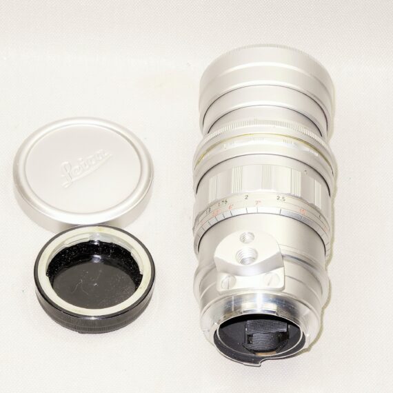 Leica 90mm f/2 Summicron Version 1 Canada Chrome SEOOF- Pre-Set M (1959) lens Mint-
