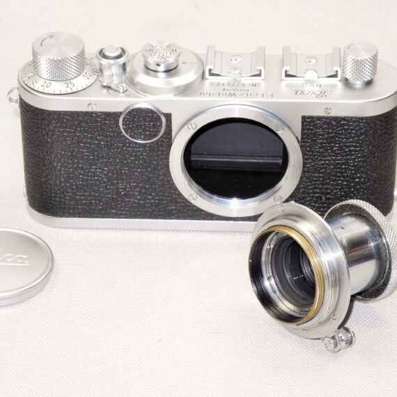 Leica IC camera (1950-51) with Leica 50/3,5 Elmar SM lens Mint-/ Free shipping (USA)