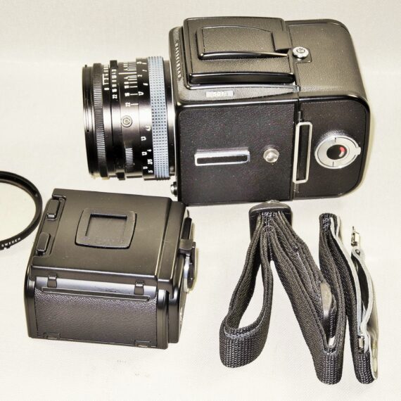 Hasselblad 501C black camera set W/80mm lens+UV filter, A12 & A24 film backs, Strap, cap & system case Mint/-SOLD