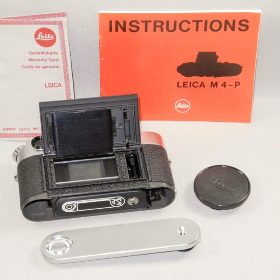 Leica M4-P Chrome camera (1984) Sold with warranty cards, manual, box, cap Cat#10416 Mint/- Rare camera / Free shipping (USA)