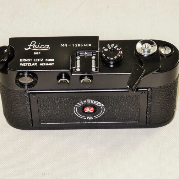 Leica M4 Black Paint Rare camera (1970) with original box in Exceptional Mint/LN- Condition /SOLD