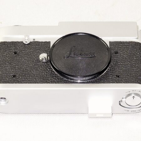 Leica MD chrome M camera with original base plate (NO RF) Mint/-