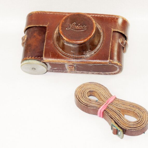 LEICA I MODEL A MUSHROOM DIAL BLACK PAINT (1928) CAMERA With 50MM ELMAR lens, fully overhauled Ex+ /Free shipping