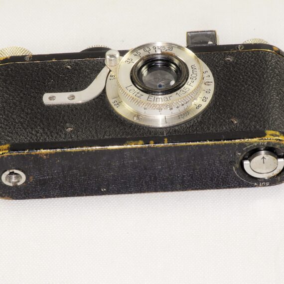 LEICA I MODEL A MUSHROOM DIAL BLACK PAINT (1930) CAMERA W/50mm Elmar lens, recently overhauled Ex+ / SOLD