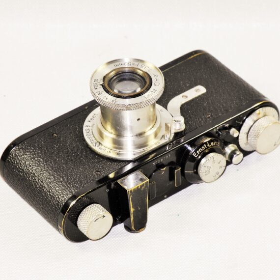 Leica I (A) black (1929-30) close focus camera Ex+ / Free shipping (USA)