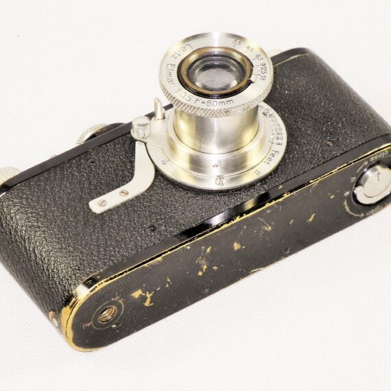 Leica I (A) black (1929-30) close focus camera Ex+ / Free shipping (USA)