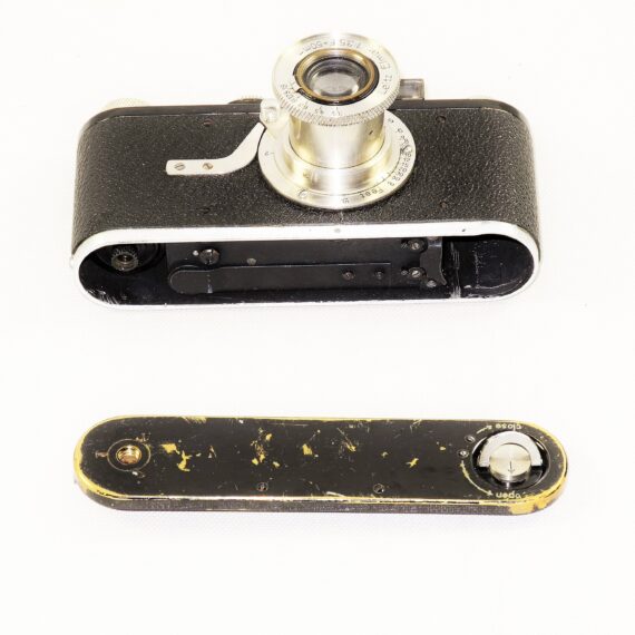 Leica I (A) black (1929-30) close focus camera Ex+ / Free shipping (USA)