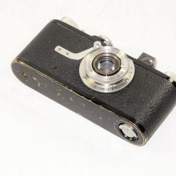 Leica I (A) black (1929-30) close focus camera Ex+ / Free shipping (USA)