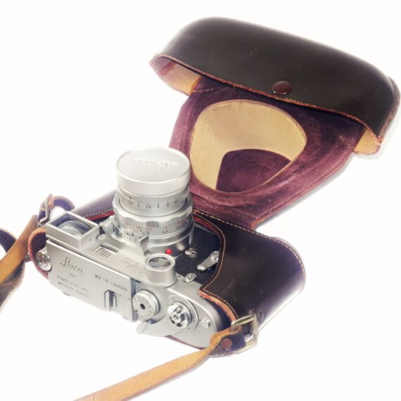 Leica M2-R camera with Leica 50/2 Summicron Dual Range Circa 1969 Set, with case,caps,eyes,filter Ex++/M- /SOLD