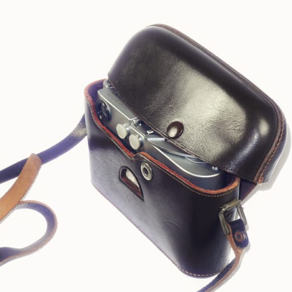 Leica M2-R camera with Leica 50/2 Summicron Dual Range Circa 1969 Set, with case,caps,eyes,filter Ex++/M- /SOLD