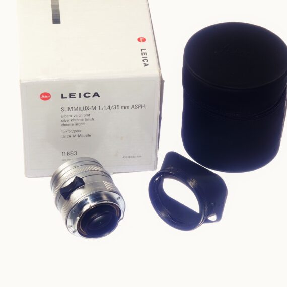 Leica 35mm f/1.4 ASPH. SUMMILUX-M chrome lens E46,cat #11883 Sold with Original Box, Leica hood Lens case, caps Mint- lens / SOLD