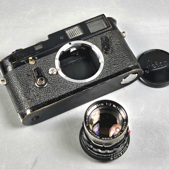 Leica M4-MOT Black Paint Camera Sold with black paint Leica 50/2 Summicron  lens, Nice RARE vintage Set with case (recently  Cla'd )