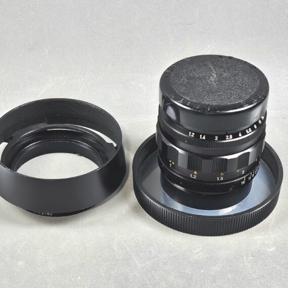 Leica 50mm f/1,2 Noctilux -M Original RARE M lens (circa 1967) Sold with: Leica original Metal Hood,caps and plastic case Ex++/M- /RARE lens- Free Shipping (Worldwide) Accepting offers !