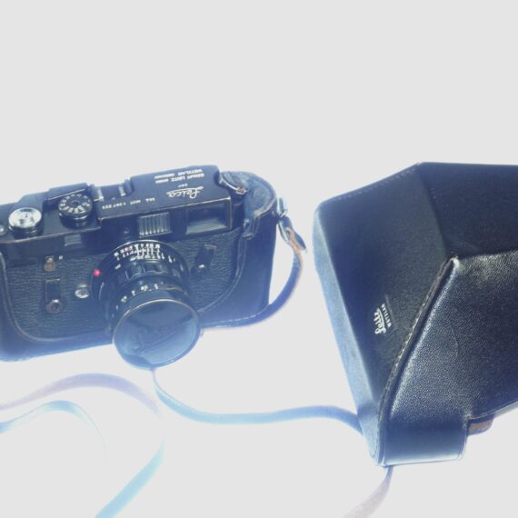 Leica M4-MOT Black Paint Camera Sold with black paint Leica 50/2 Summicron  lens, Nice RARE vintage Set with case (recently  Cla'd )
