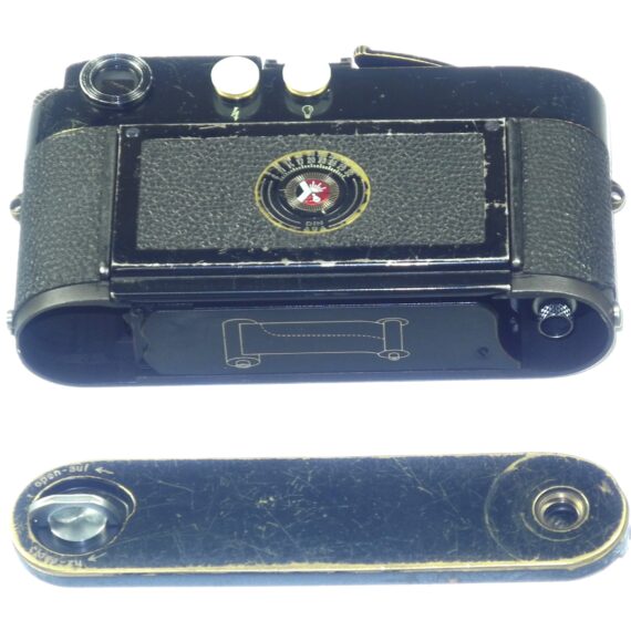 Leica M2 Original Black Paint Finish RARE Camera, Circa 1964 (Just overhauled) Ex/+ / Rare camera / Free shipping .