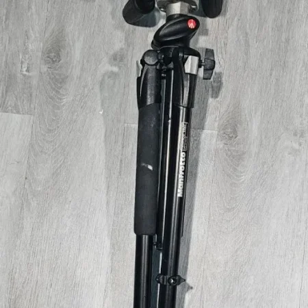 Manfrotto 190XPROB Tripod with Manfrotto 804rc2 Tilt Head Mint-