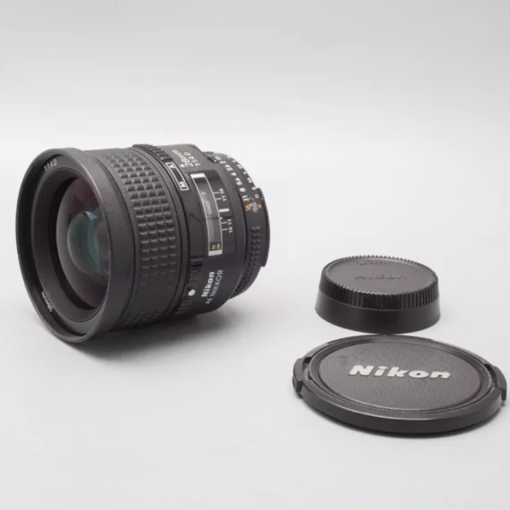Nikon AF Nikkor 28/1.4 D Lens, Full-Frame Prime Lens Nikon F Mount with caps and filter Mint- / Free shipping (USA)