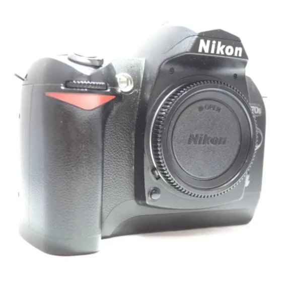 Nikon D70s 6.1MP SLR Black Digital Camera Body Only