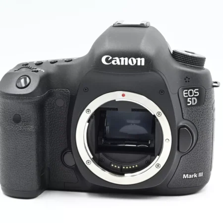 Canon 5d Mark III used camera body with box,strap,manual etc. Ex++ / Free shipping (USA)