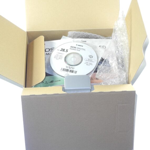 Canon 5d Mark III used camera body with box,strap,manual etc. Ex++ / Free shipping (USA)