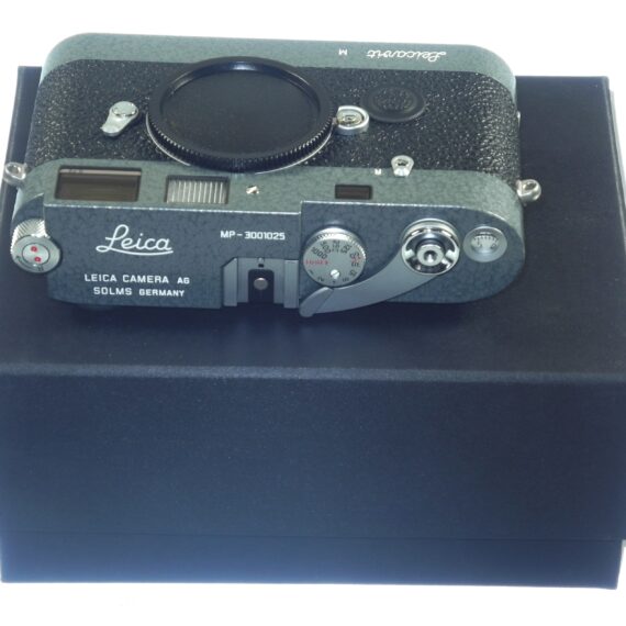 LEICA MP LHSA HAMMERTONE ANNIVERSARY Special Set Sold with 35/2MM Summicron Asph-M & HAMMERTONE LEICAVIT Mint/LN- w.boxes,cards,hood,etc / SOLD